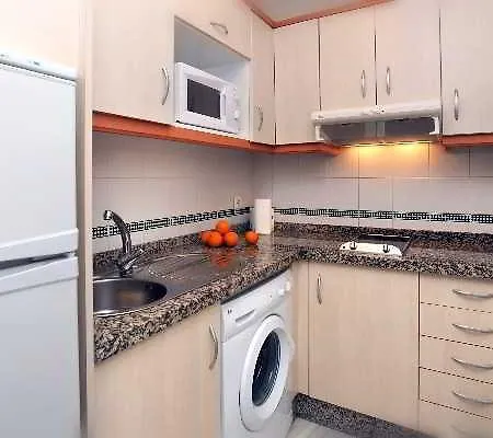 Leo Varios Islantilla