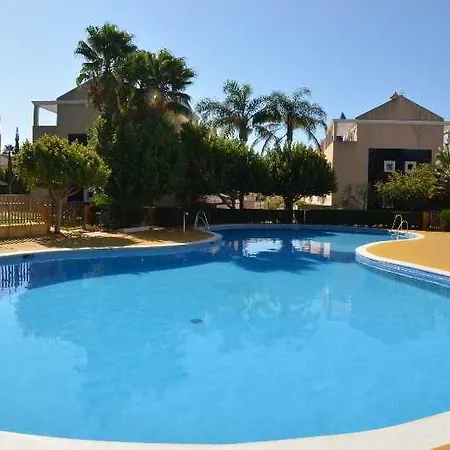 Leo Varios 2* Islantilla