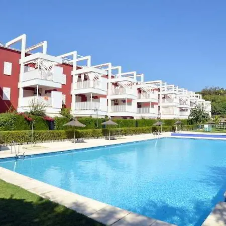 Отель Leo Varios 2*