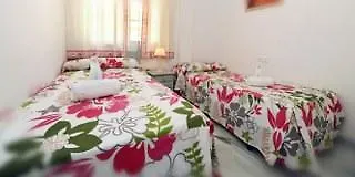 Leo Varios Islantilla